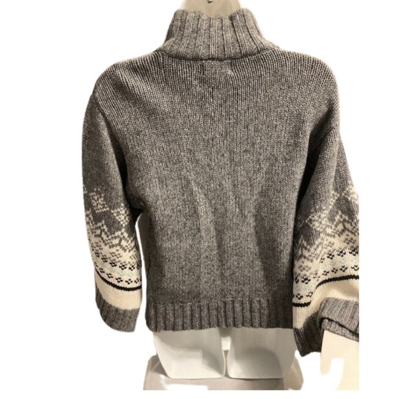 Y2K Vintage Gray Bell Sleeve Sweater - Picture 4 of 7